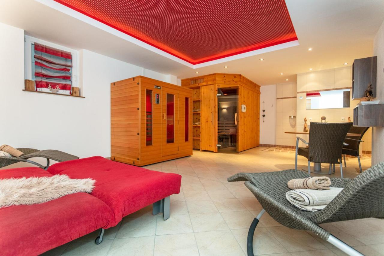 Doris Appartements Neukirchen am Grossvenediger Luaran gambar