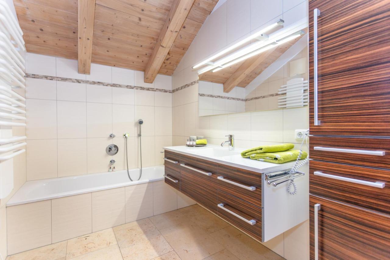 Doris Appartements Neukirchen am Grossvenediger Luaran gambar